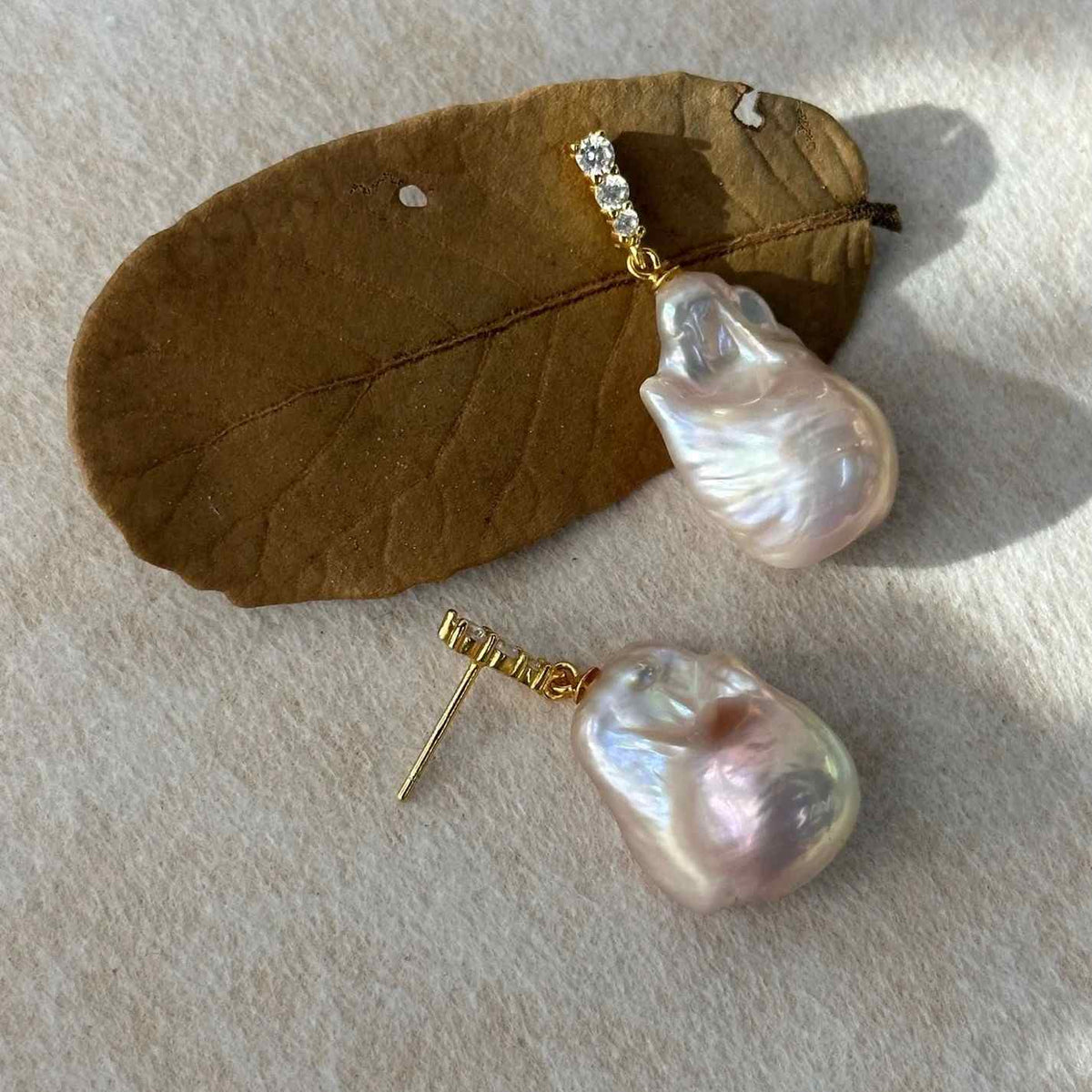 「 FAIRY BLUSH 」EARRINGS