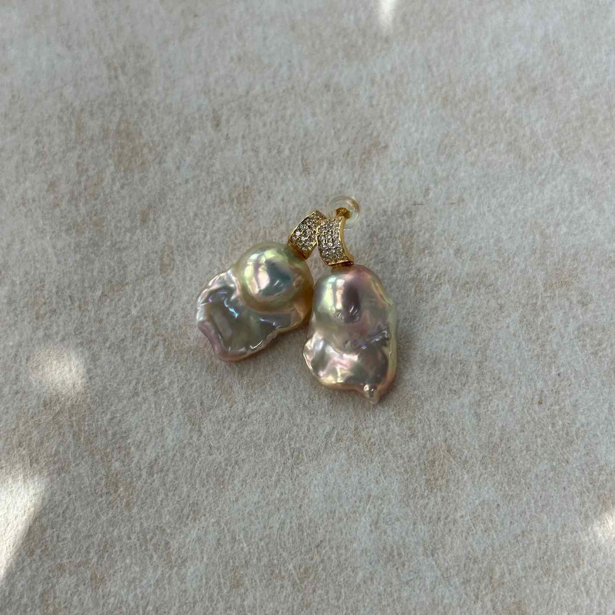 「 SATIN 」EARRINGS
