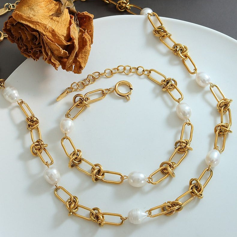 KNOTTED NECKLACE & BRACELET SET