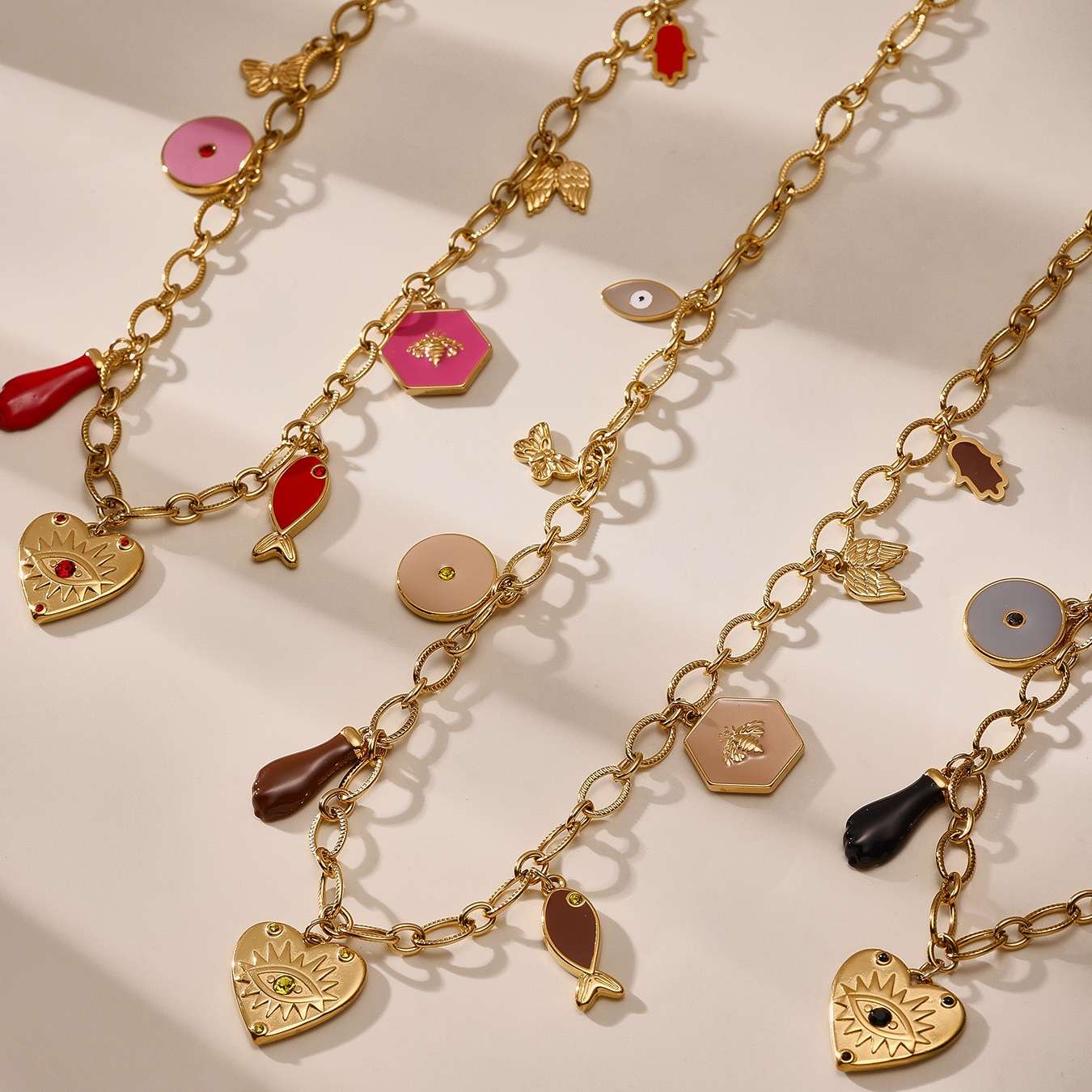 DEMON'S EYE OIL-DROP PENDANT NECKLACE