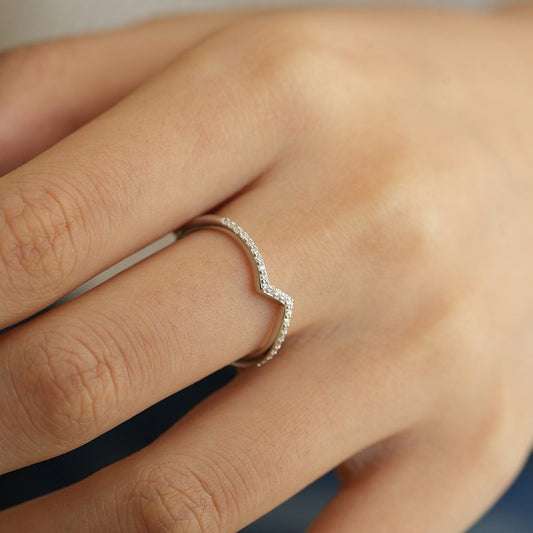 LIGHTNING LOOP RING