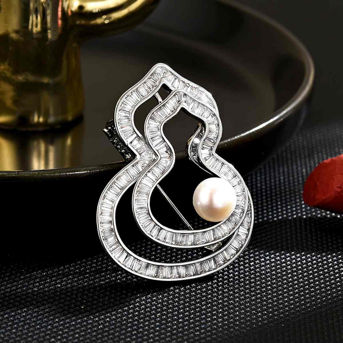 DOUBLE-LAYER GOURD BROOCH