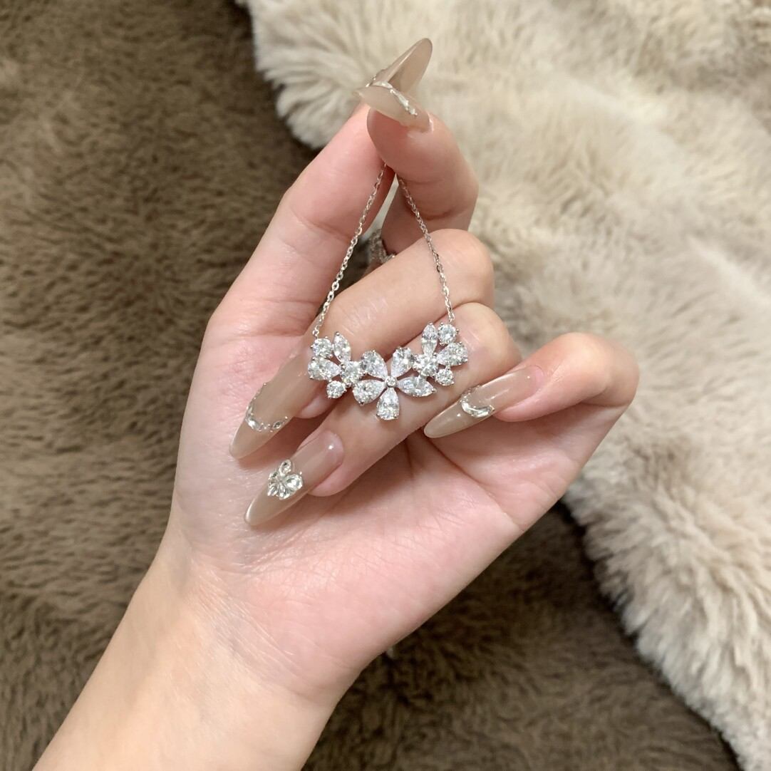 「 BLOOM 」 NECKLACE