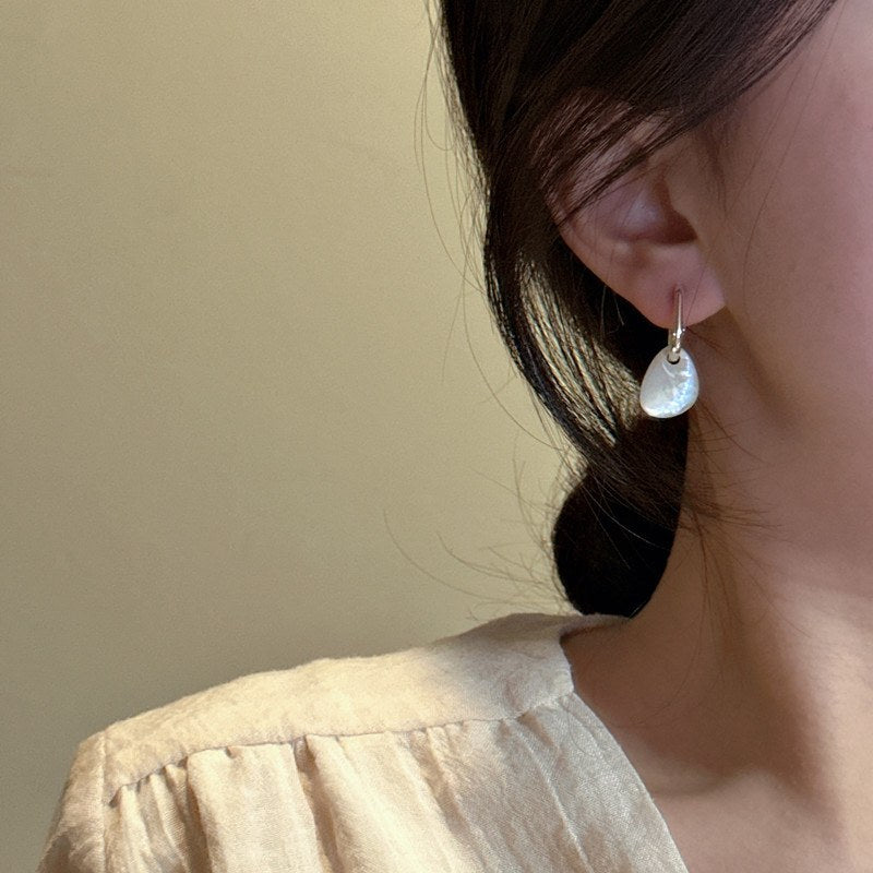 IRREGULAR WHITE SHELL EARRINGS