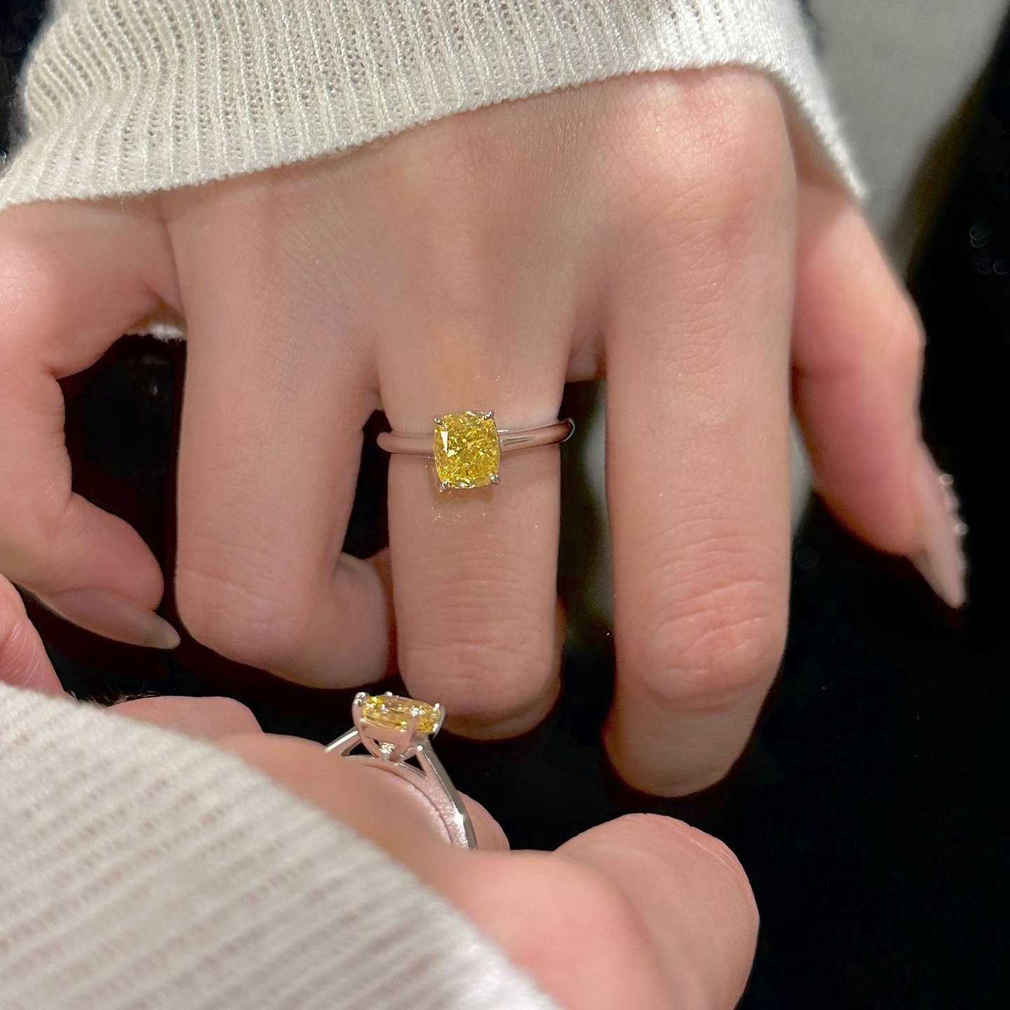 「 HONEY GLOW 」 YELLOW ZIRCON RING