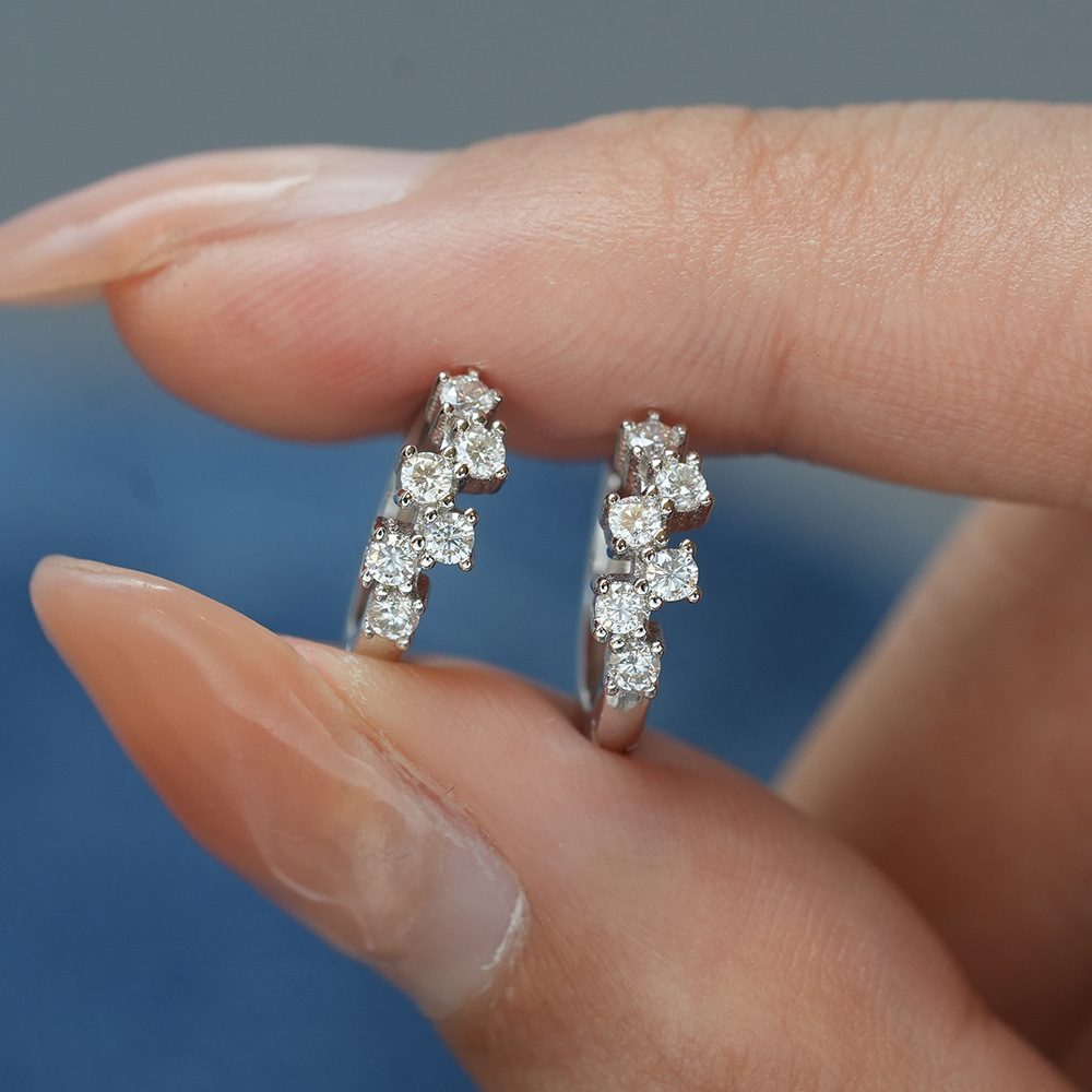ALTERNATING STAR HOOP EARRINGS