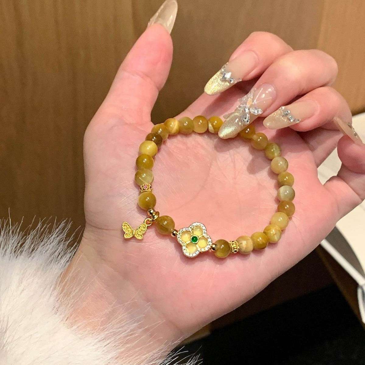 TIGER'S EYE FOUR-LEAF CLOVER BRACELET