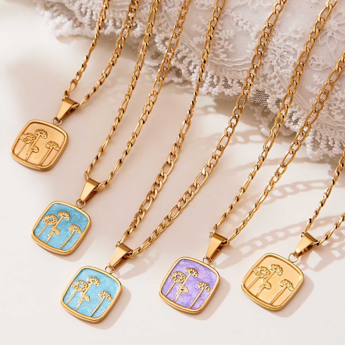 OIL-DROP FLOWER SQUARE PENDANT NECKLACE