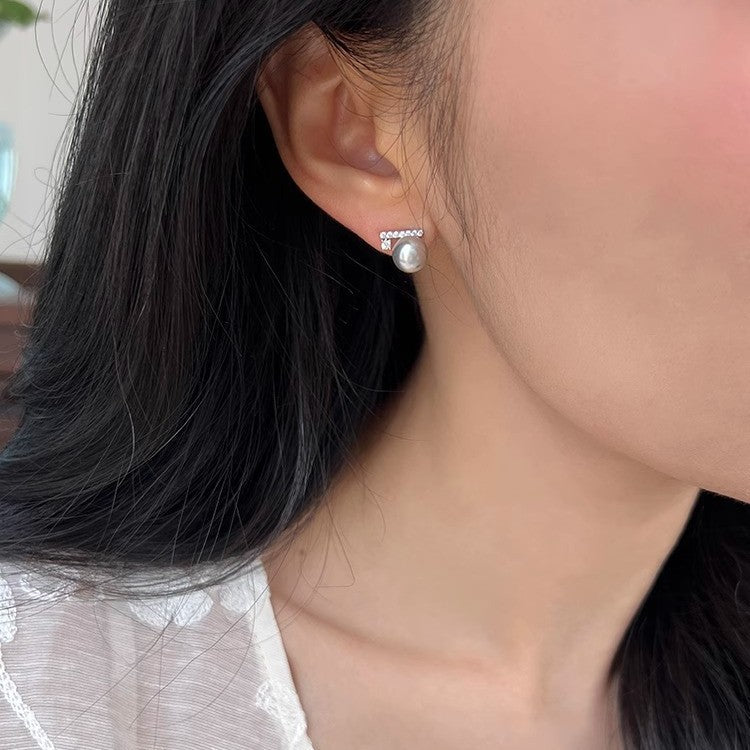 SINGLE PEARL PAVÉ BALANCE BEAM EARRINGS