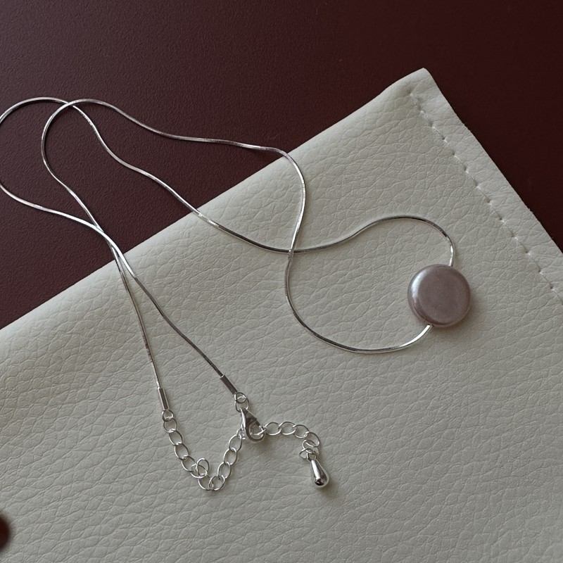 BAROQUE PEARL PENDANT NECKLACE