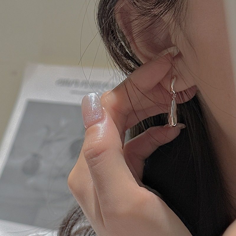 STERLING SILVER TEARDROP EARRINGS
