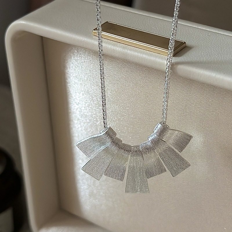 「 CHIME 」 NECKLACE