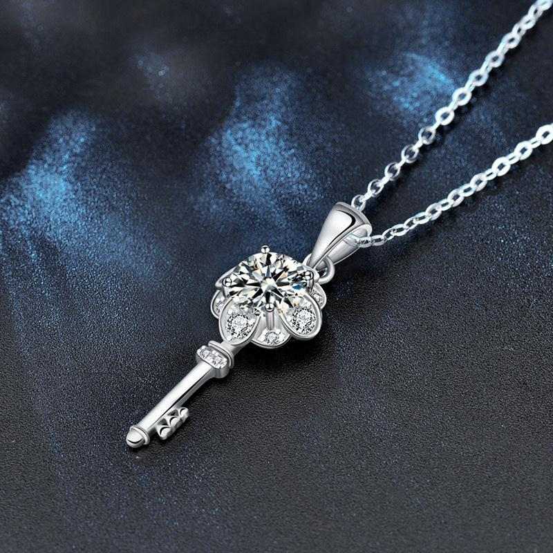 S925 Sterling Silver Necklace with 1-Carat Moissanite Key-Shaped Pendant