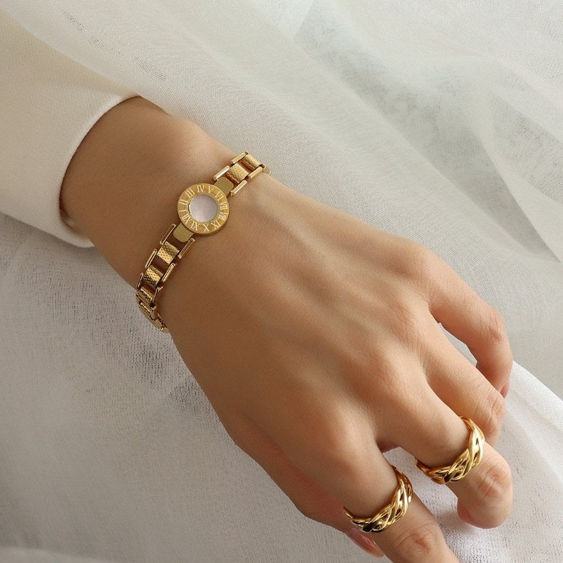 ROMAN NUMERAL WATCH FACE BRACELET