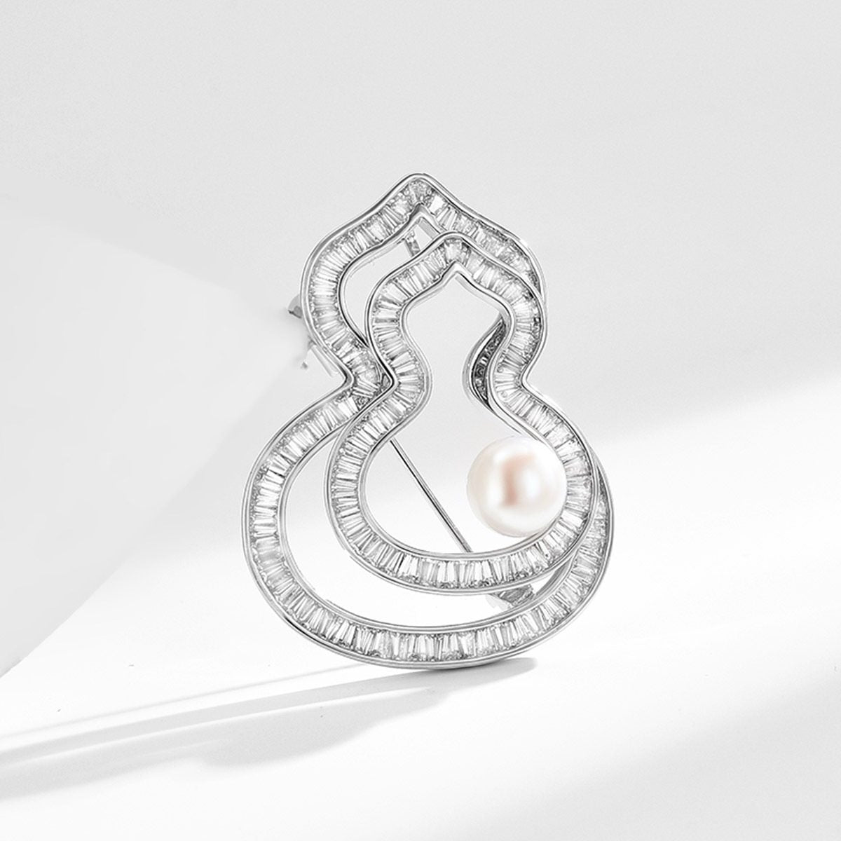 DOUBLE-LAYER GOURD BROOCH