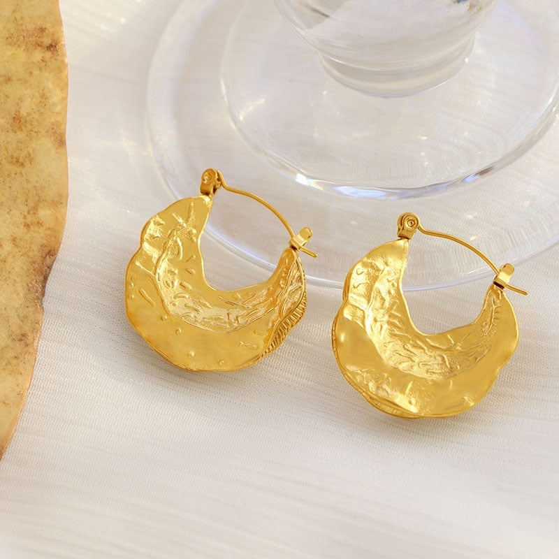 RUCHED LEAF EARRINGS
