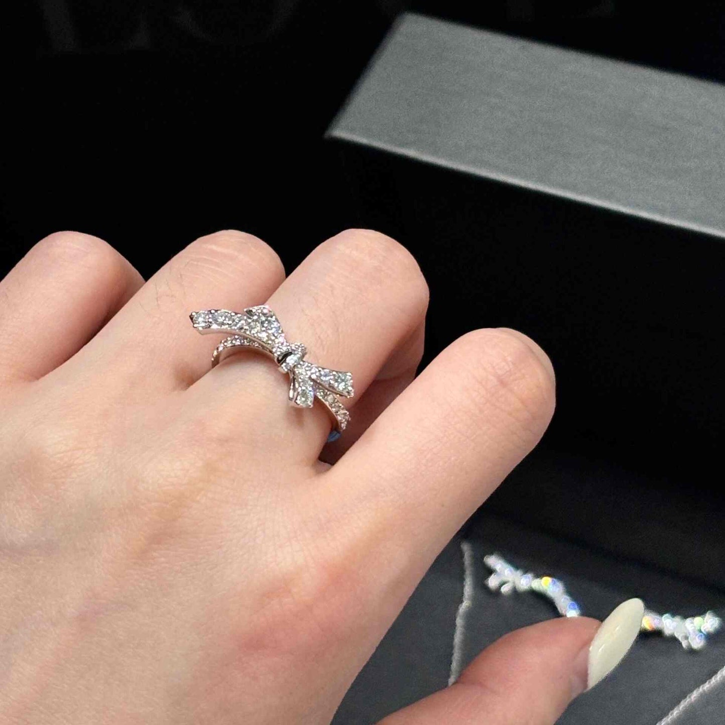 SCULPTED BOW ZIRCONIA RING