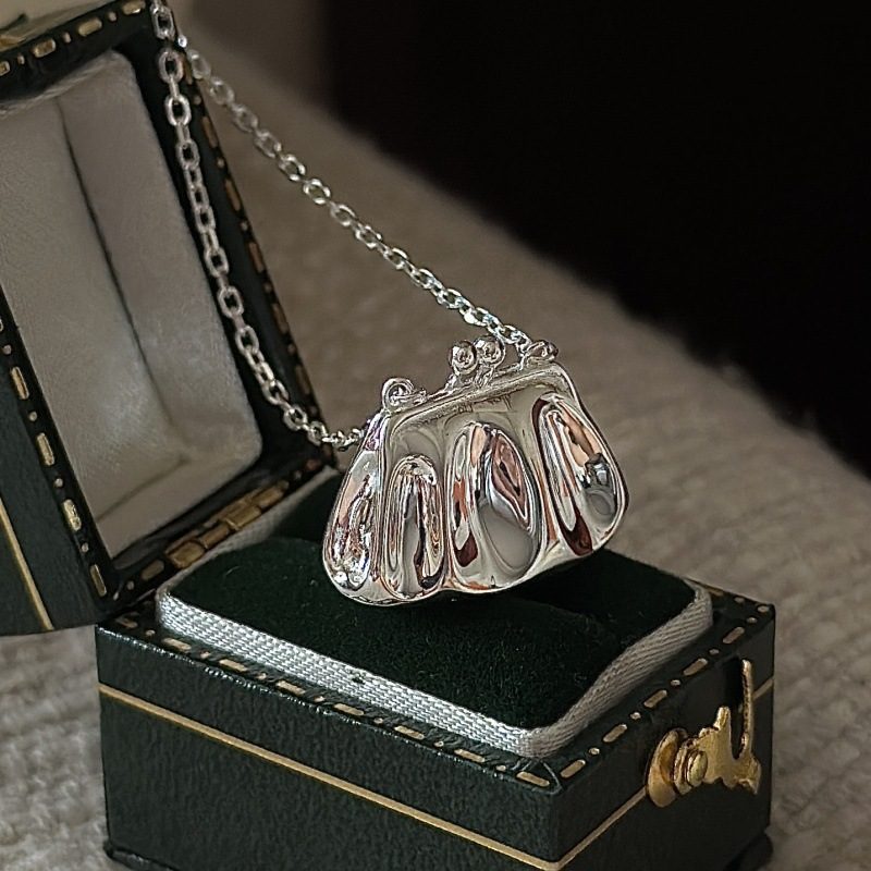 MINI HANDBAG PENDANT NECKLACE