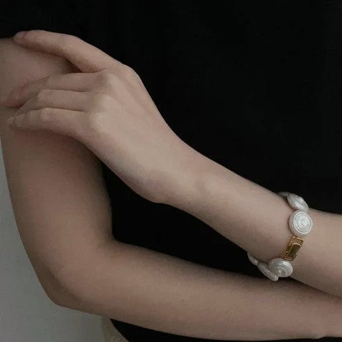 HALO BAROQUE PEARL BRACELET